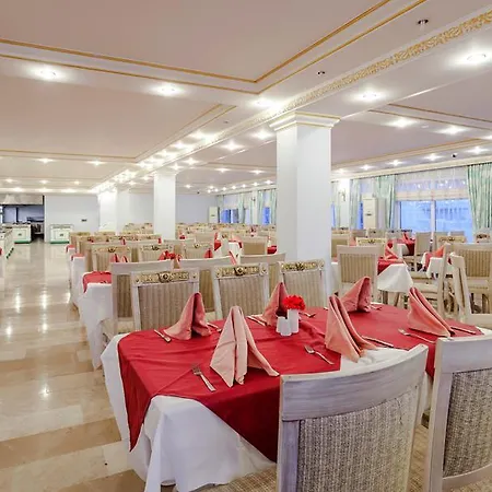 Acg Palace Hotell 5*