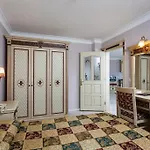 酒店 Acg Palace 阿拉尼亚